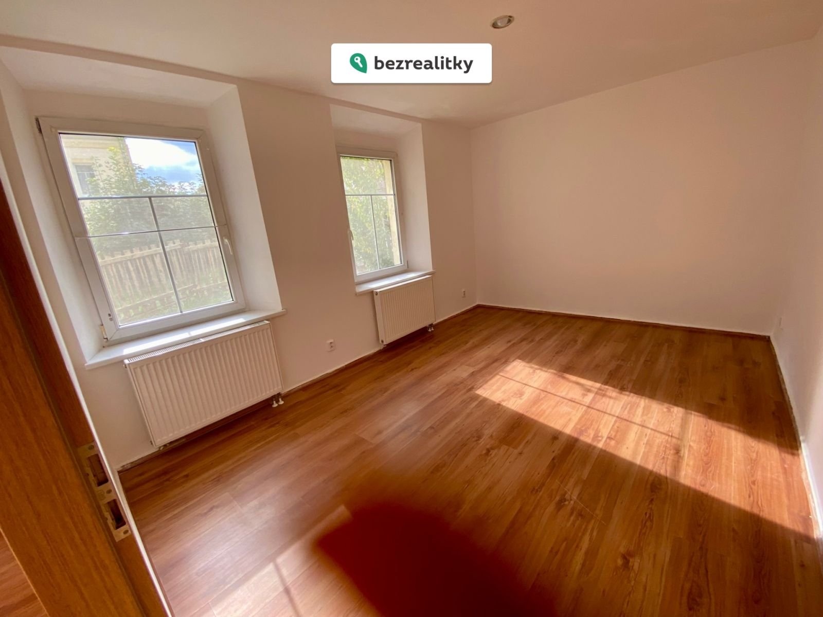 1760989007-ifanblrisf-5-pokoj-1