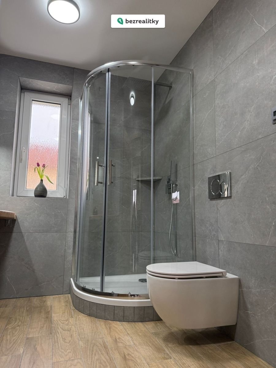 1771778925-ibqsevqgst-img-20260204-wa0016