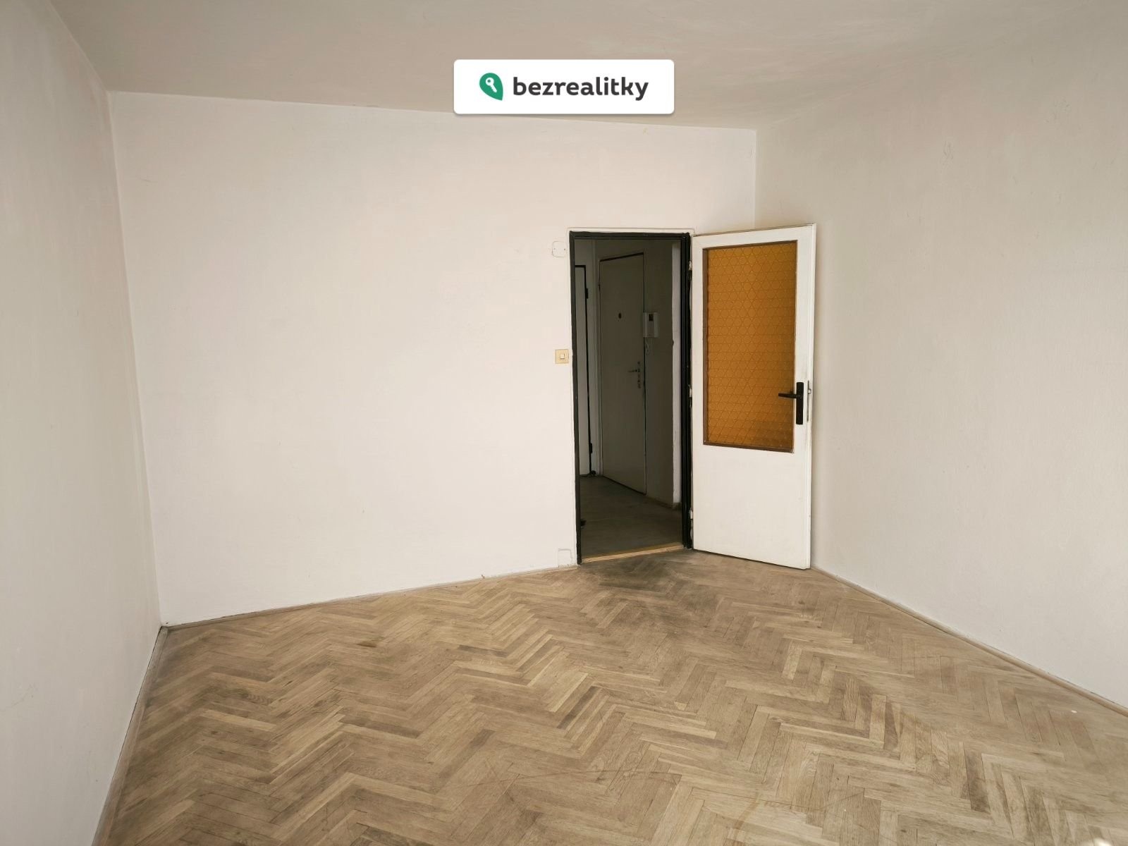 1774789728-sdsicmfvjk-1000033028