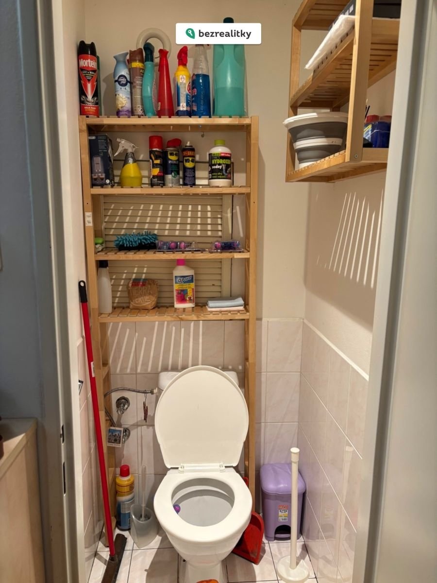 1754663402-adiqkaatfw-wc-prosek