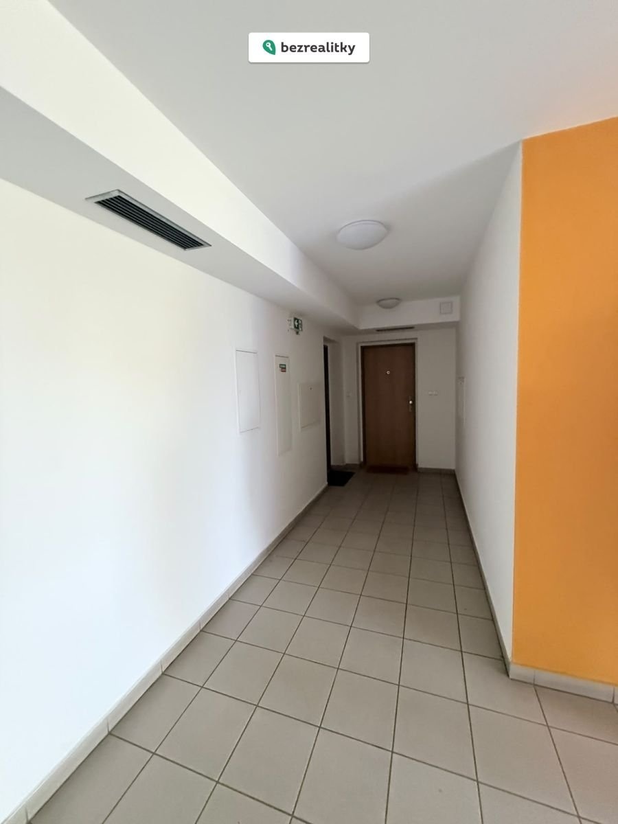 1793117339-qhgadinjnj-whatsapp-image-2026-10-03-at-18-19-57-284-29