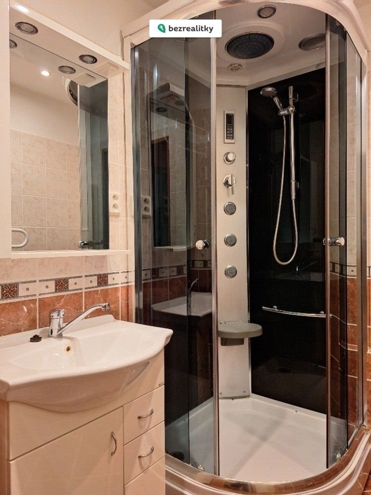 1767688874-zfpgeyexnp-koupelna-1