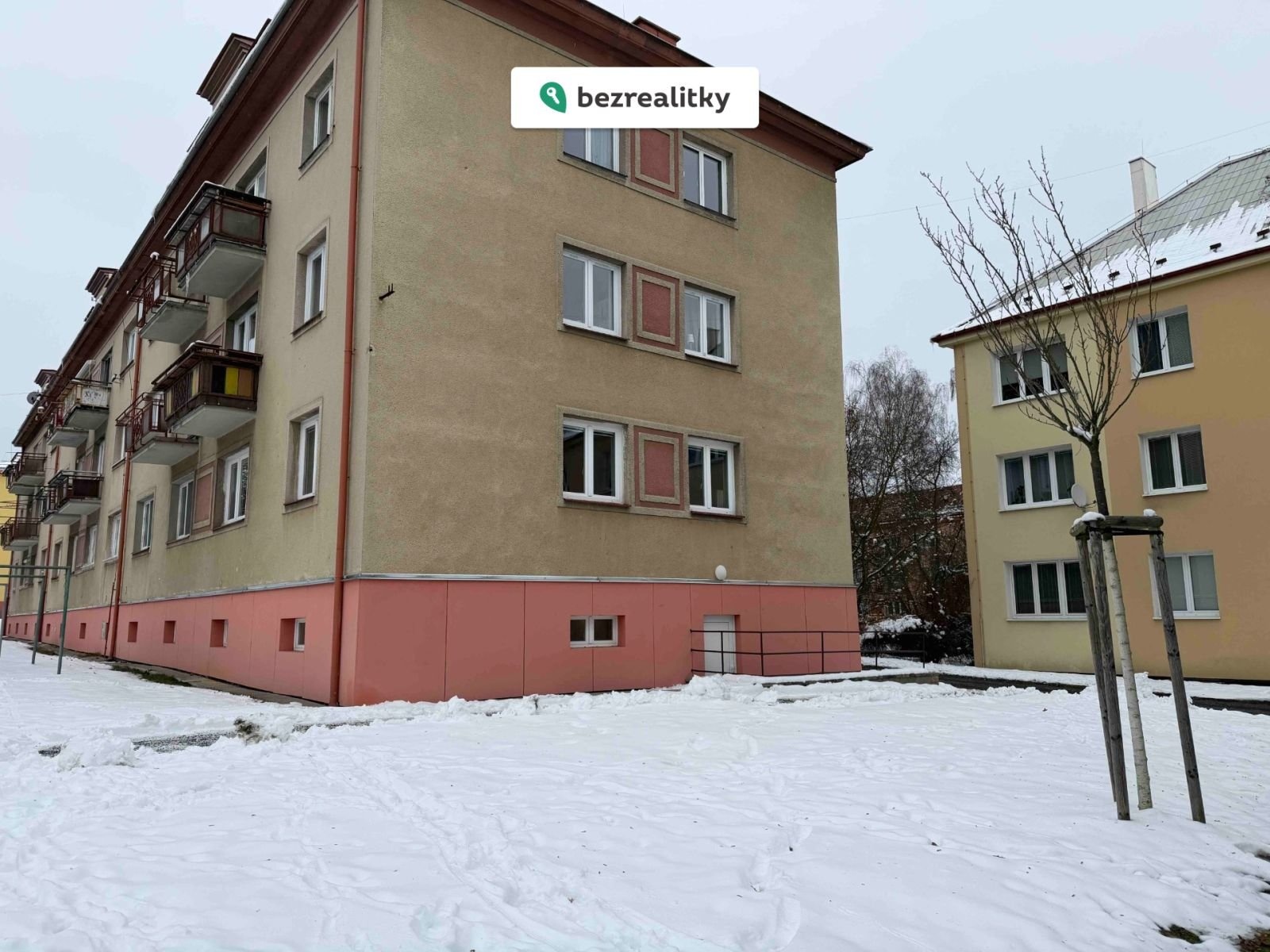 1770214533-zvvwfziecl-img-1984