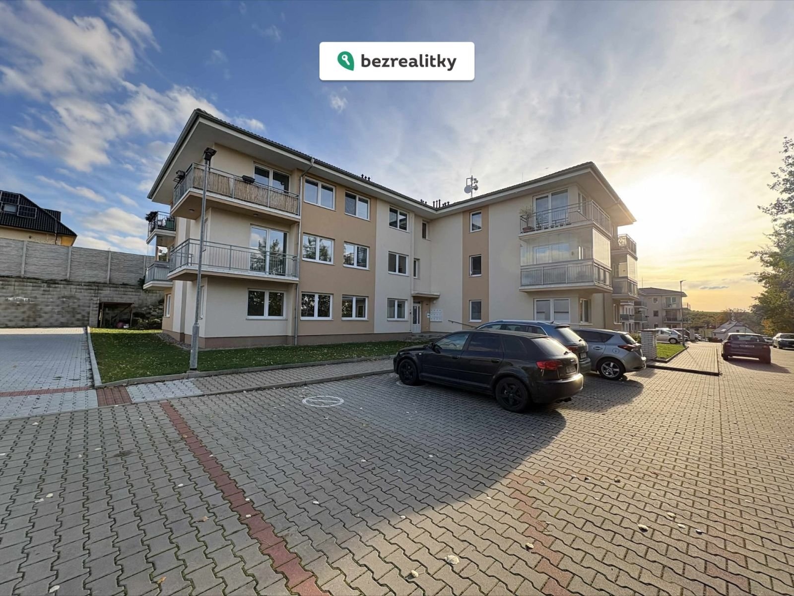 1761825466-ygulrobdks-processed-07faca6f-a6b2-433f-9eb4-b1b925606f23