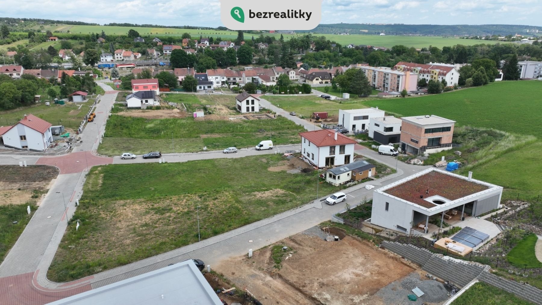 1749071885-hjwqusjpsq-dji-0906
