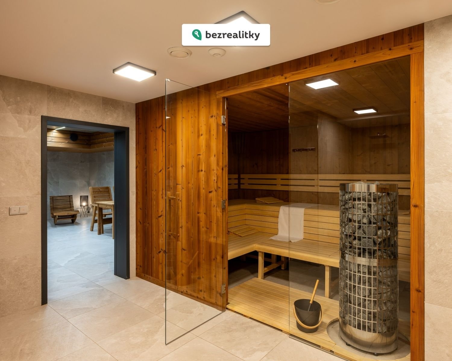 1771102858-owwvxajhrr-pfl-9710