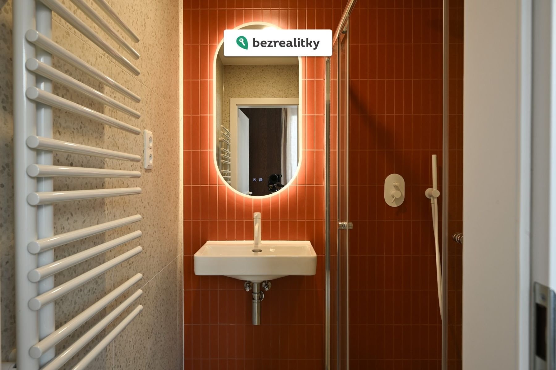 1772997184-ijgkixhjaf-dsc-0213