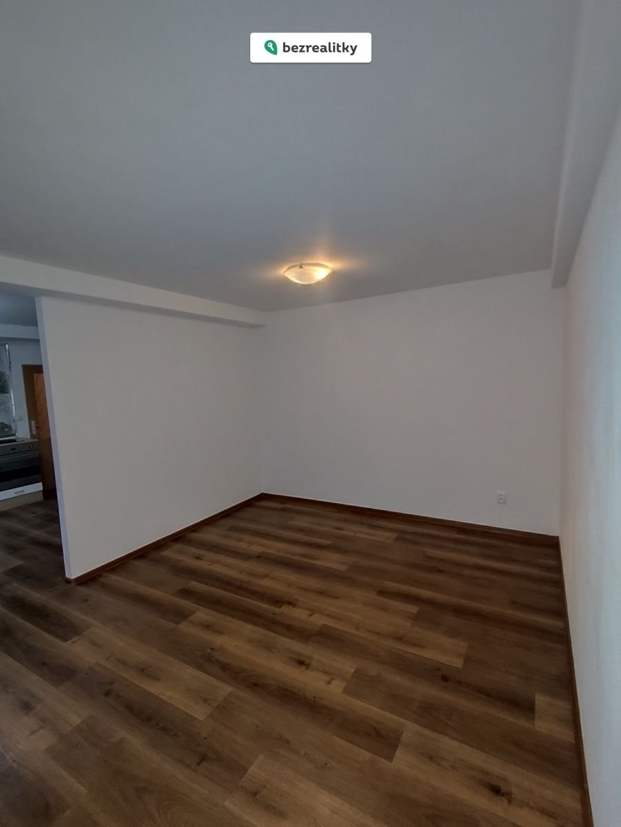 1771350918-ahpsoigcib-1000000714