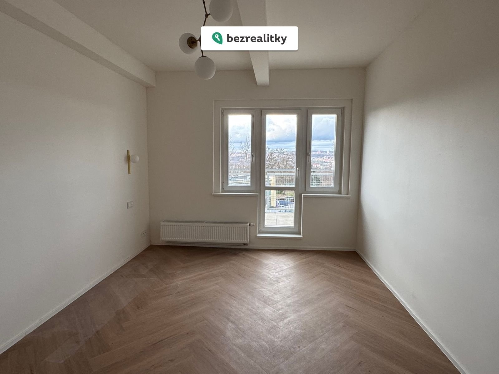 1776176158-teugmcmwnk-byt-3kk-hartigova-loznice