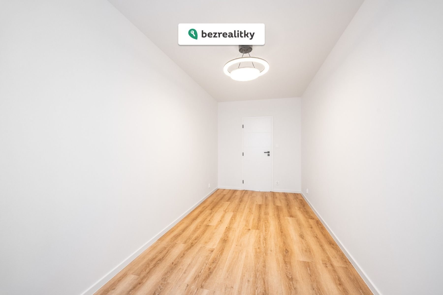 1772740388-ctcbceannp-pokoj-1-281-29