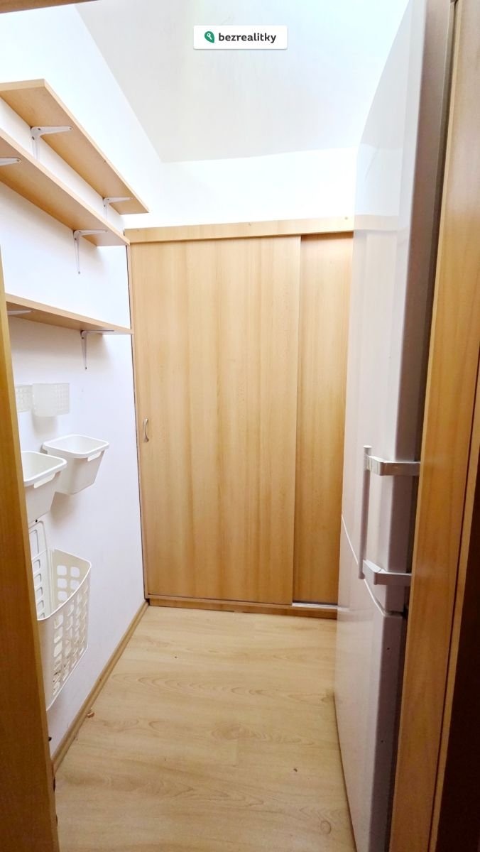 1771575134-fkscfifsbz-20251208-102843