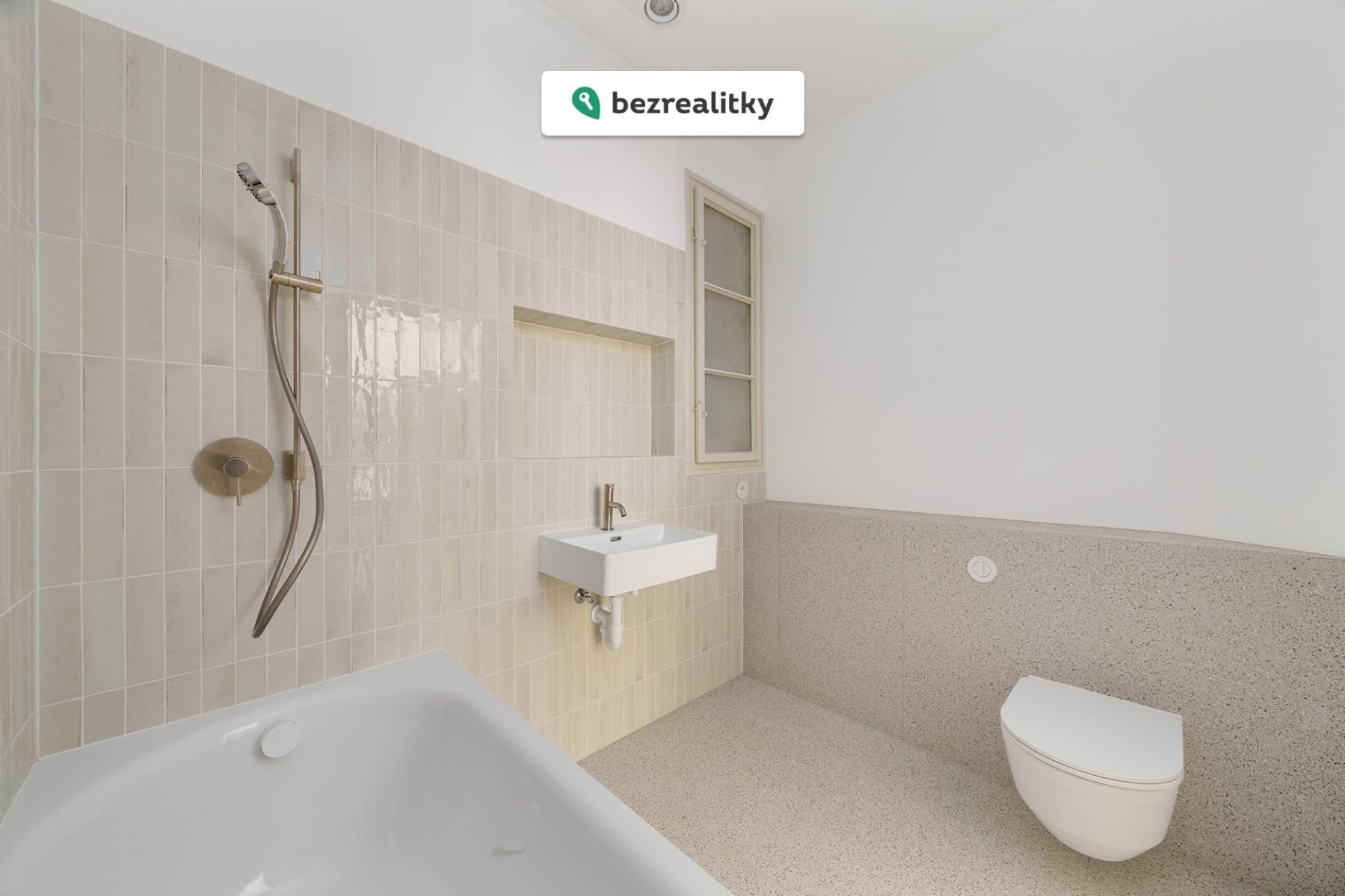 1772107163-qqmagiiviq-dsc01646