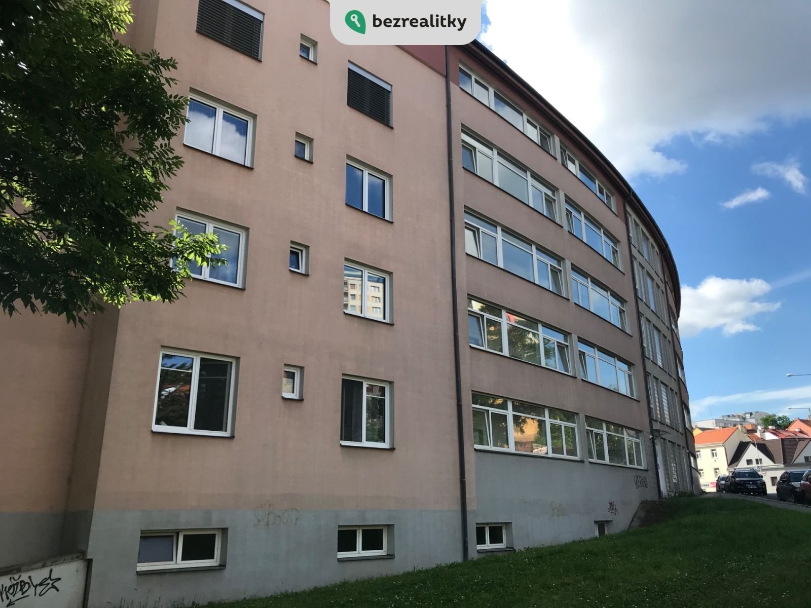 1745844311-vnzpcvechz-img-3836