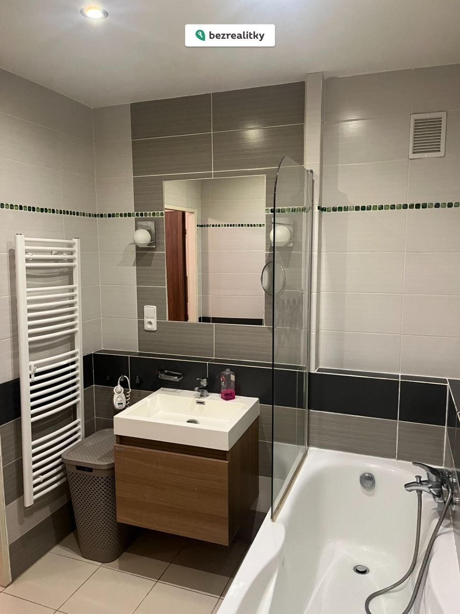 1773391625-hcjbnxoiif-img-7559