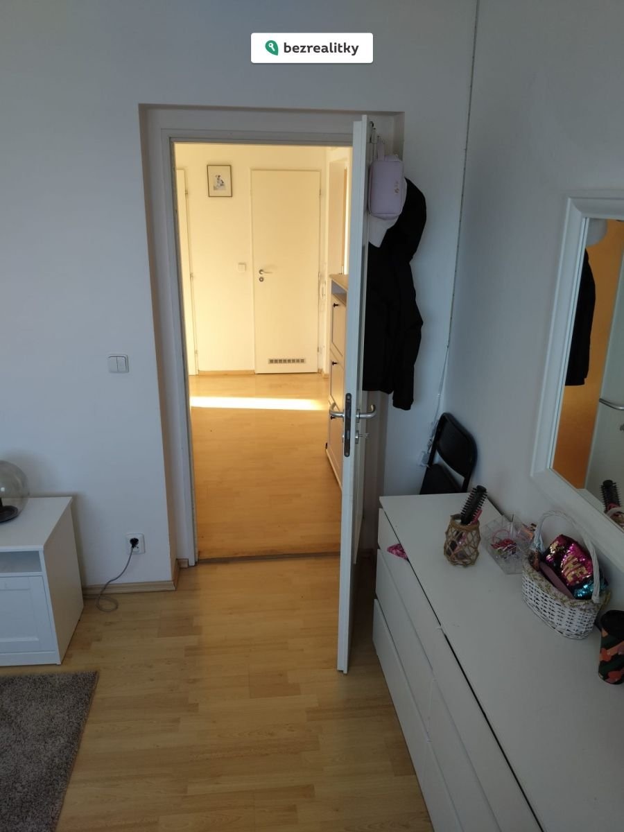 1772184021-pkozolamwe-79732dc9-9dea-493f-9f79-37b6a67dd5bc