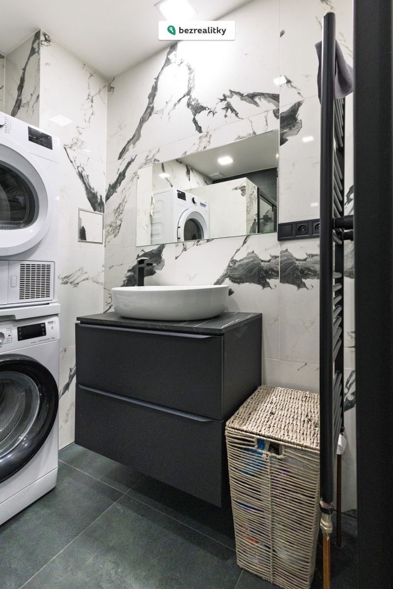 1775833349-khwiwzrydn-koupelna1