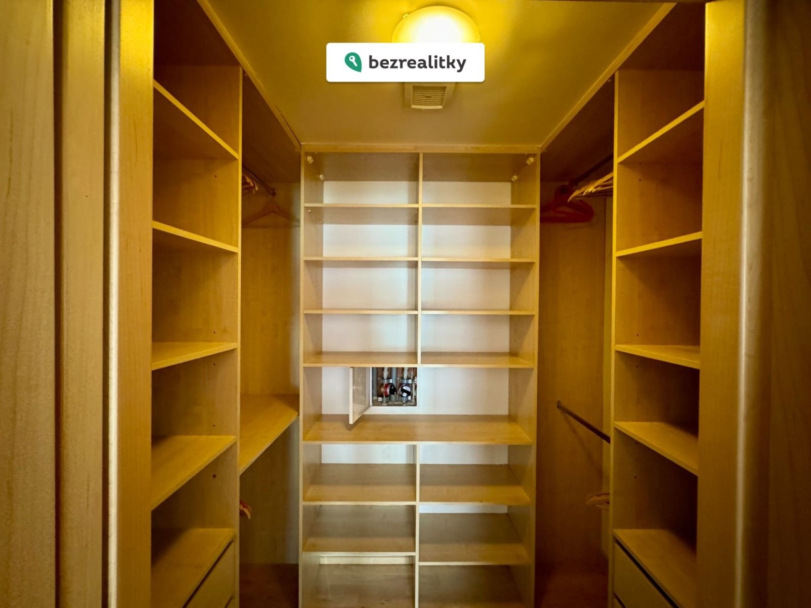 1775550748-kvrehzdjdi-img-6641