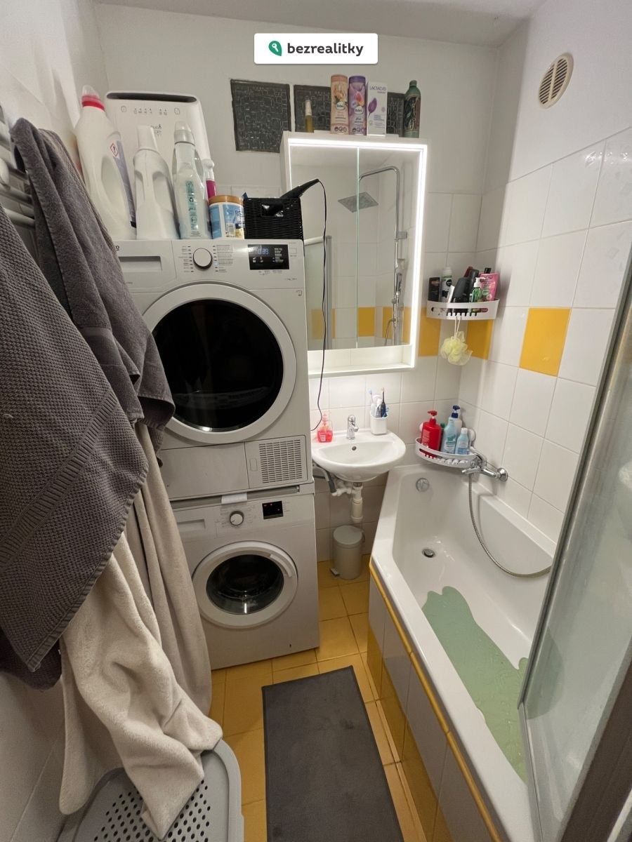 1774628553-lvrhmfloqr-img-3610