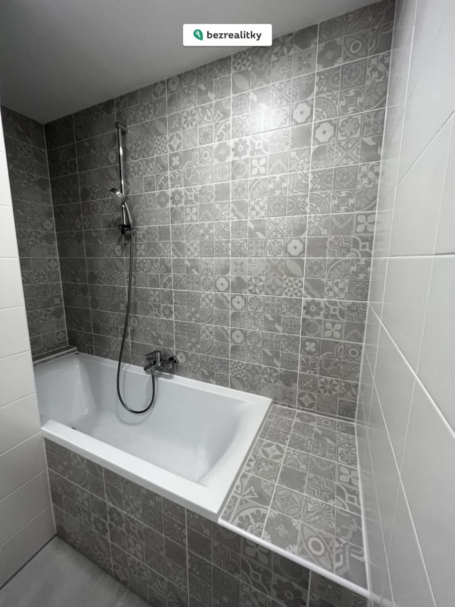 1774867633-nxkbdvrywg-thumbnail-img-4895