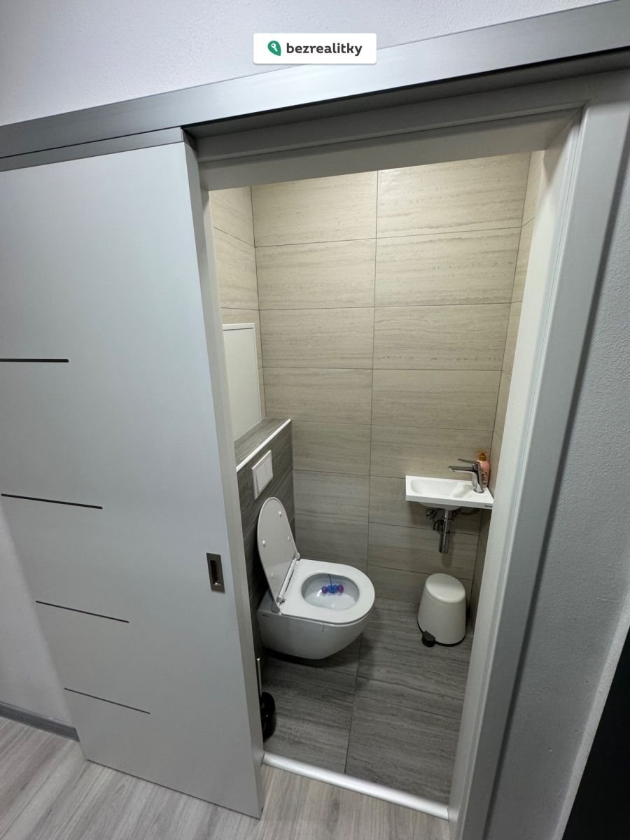 1774519422-guraygxlmc-img-4100