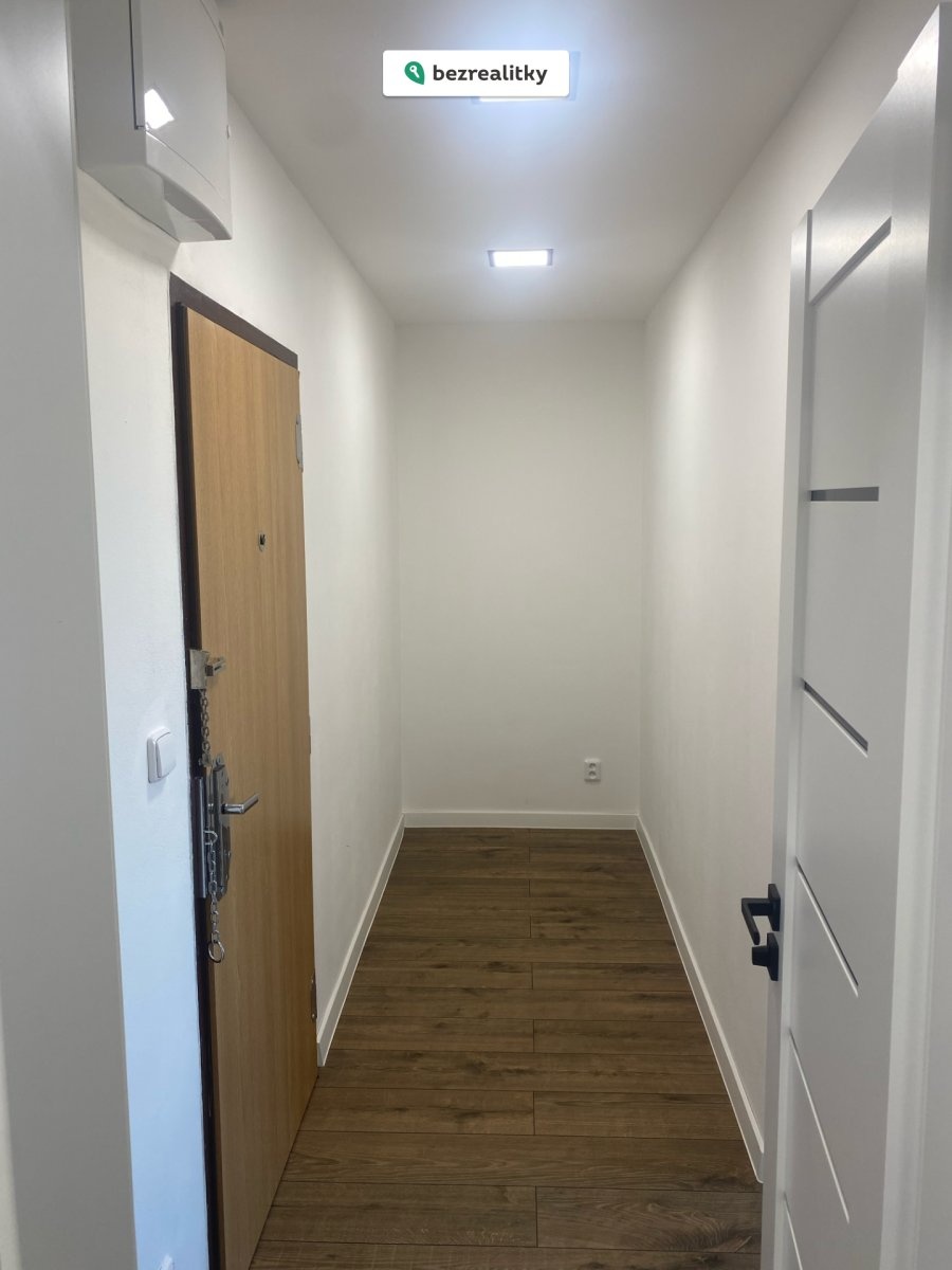 1774176558-xbfbjkskhe-img-2480