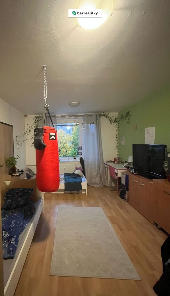 1761429704-vzoffokdrl-img-20251012-wa0011