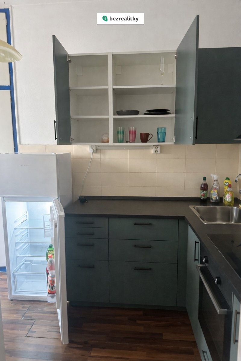 1769376023-ytrydlasbv-chatgpt-image-jan-23-2c-2026-2c-11-36-27-am