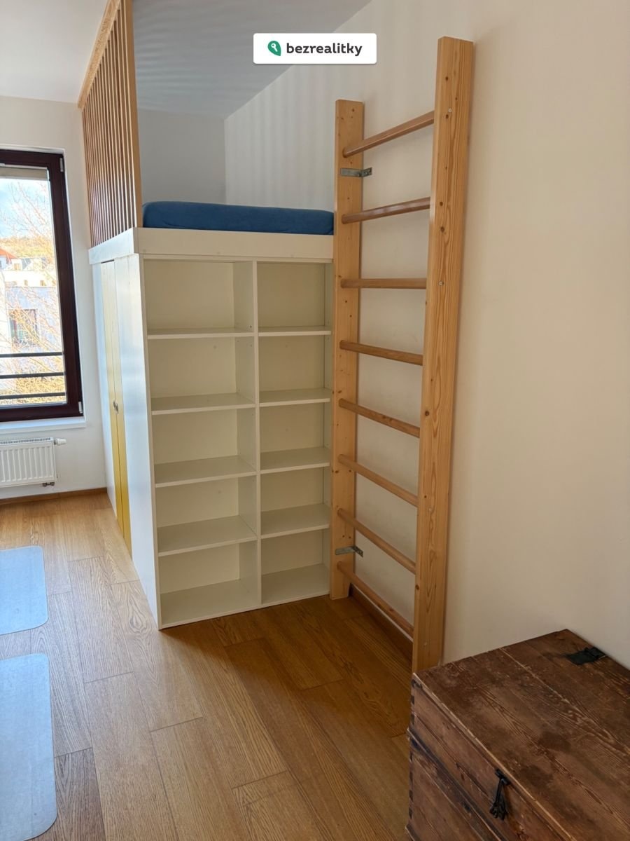 1774903400-fejfqeegpe-img-5398