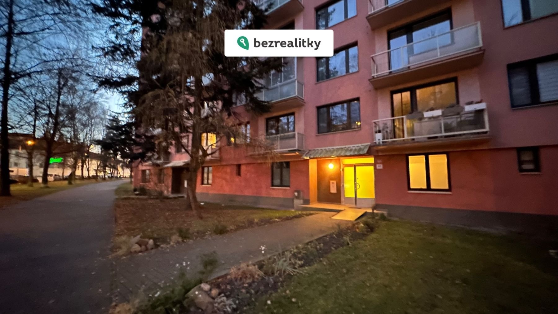 1768761052-hqrzxdidbq-img-0876