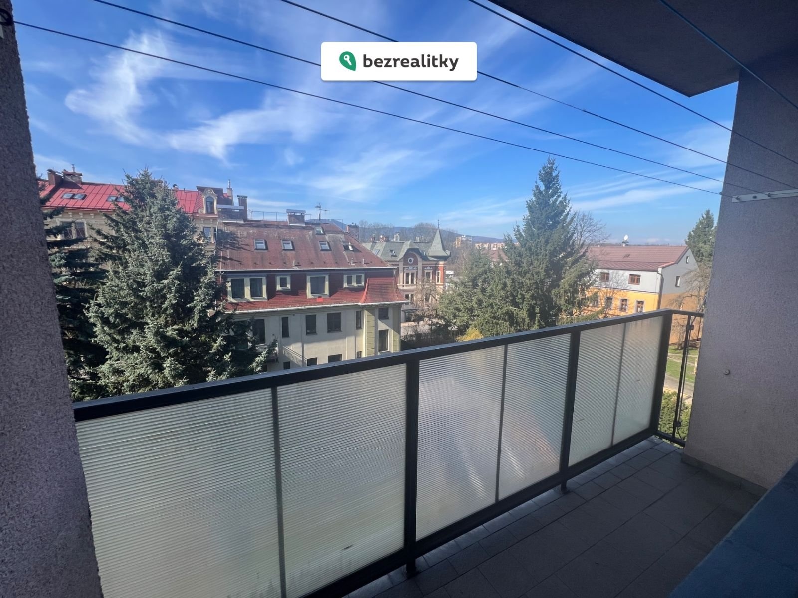 1775158455-pqljiexvql-img-8673