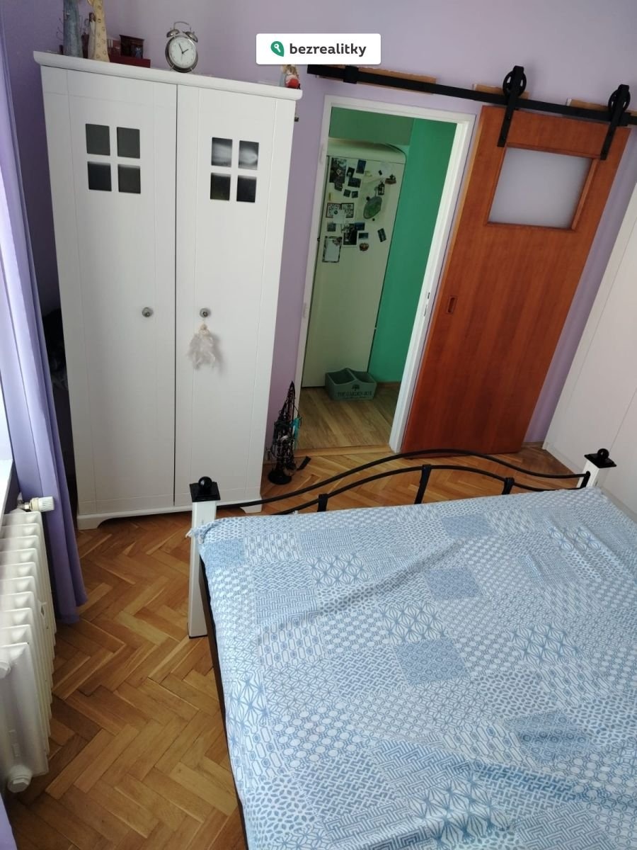 1786259658-scazjeepzk-loznice2