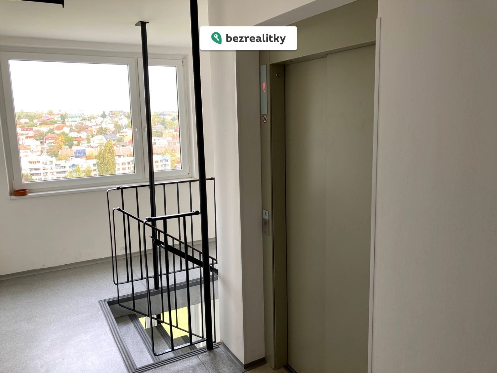 1761403989-rbxuetfflx-img-3280