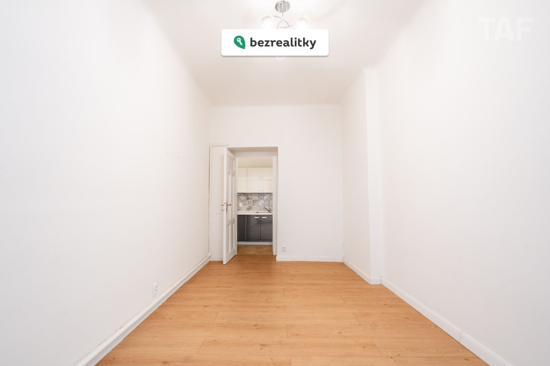 1763031482-iuqllqhnzt-luc-e2-80-93vm-e2-80-932-5