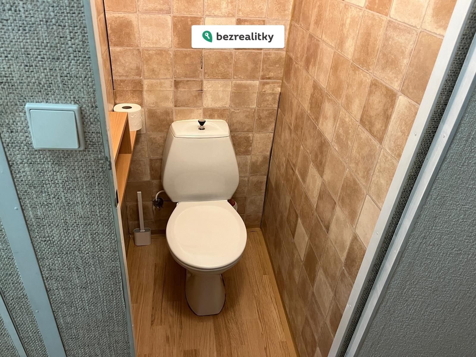 1772361690-hockpkylua-img-2701