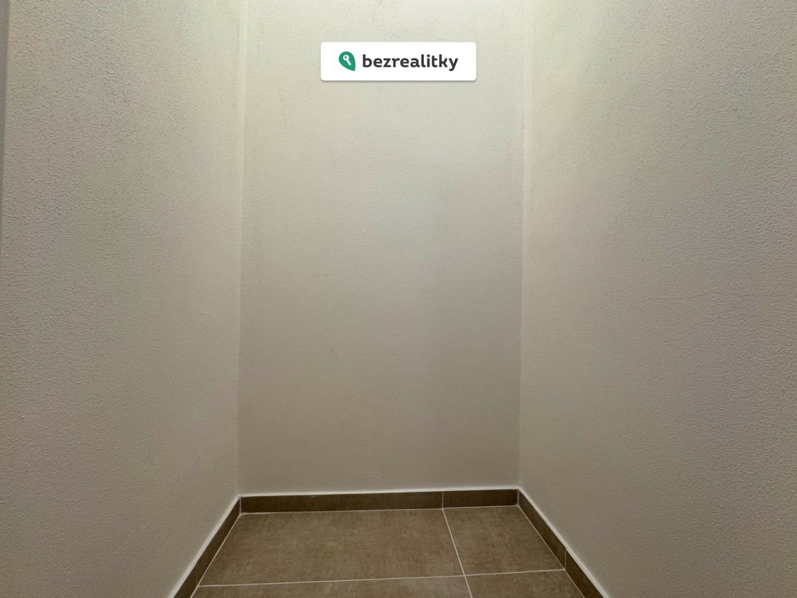 1774903705-cqfygsacgf-img-4815