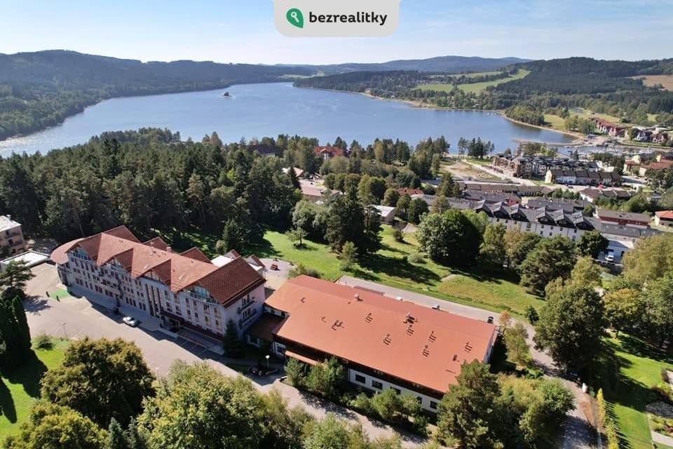 1731489654-hnketpbidm-dron-objekt