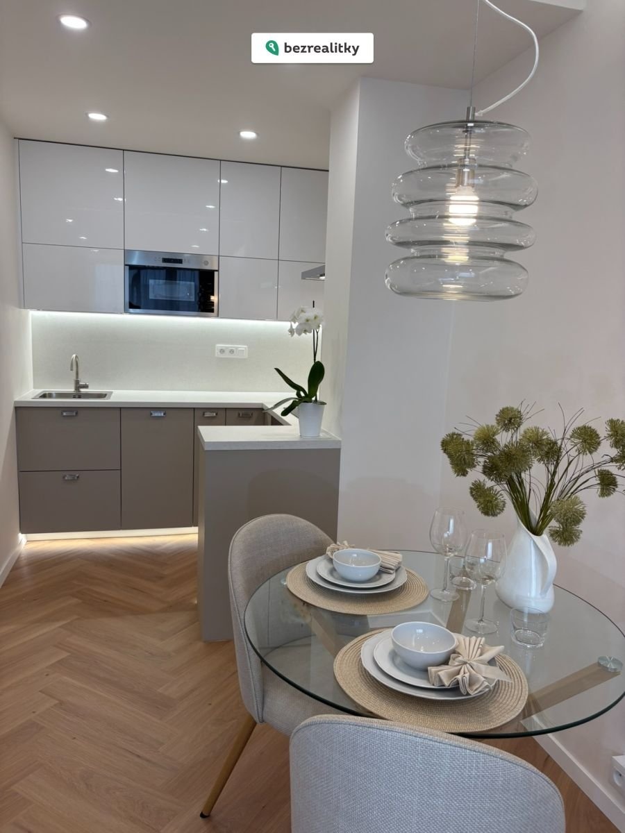 1773406073-kvqxmlwjgw-img-3