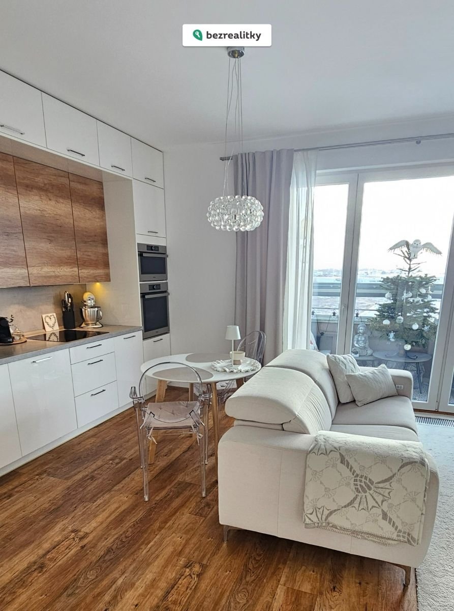 1768336505-mtodnwcbgc-20260103-120529