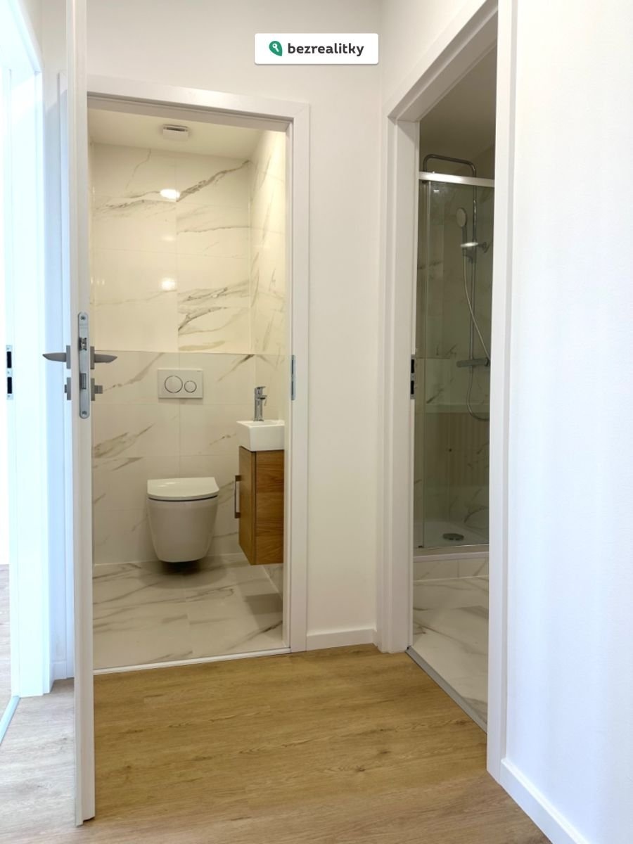 1758533430-sloxecsevs-img-7400