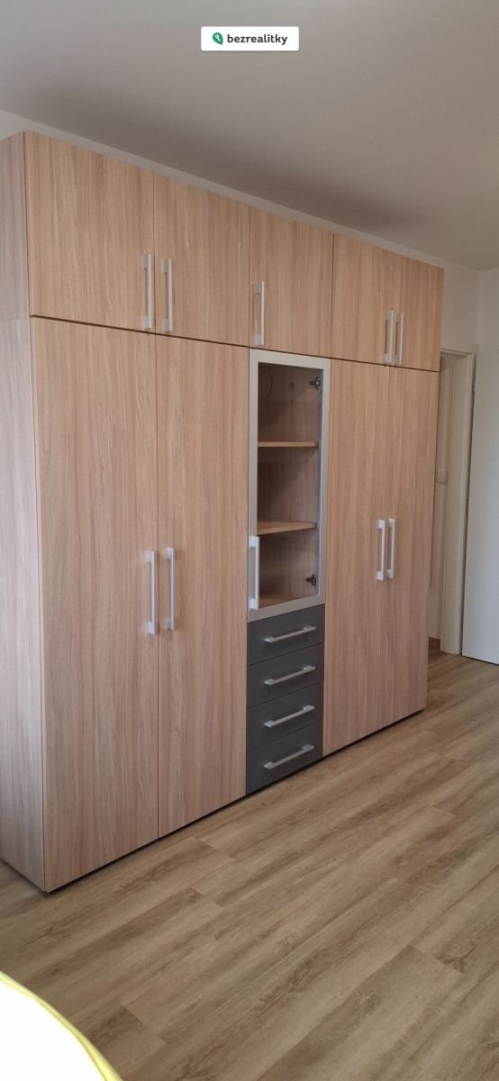 1771621808-ufhldmgykb-20260219-104031