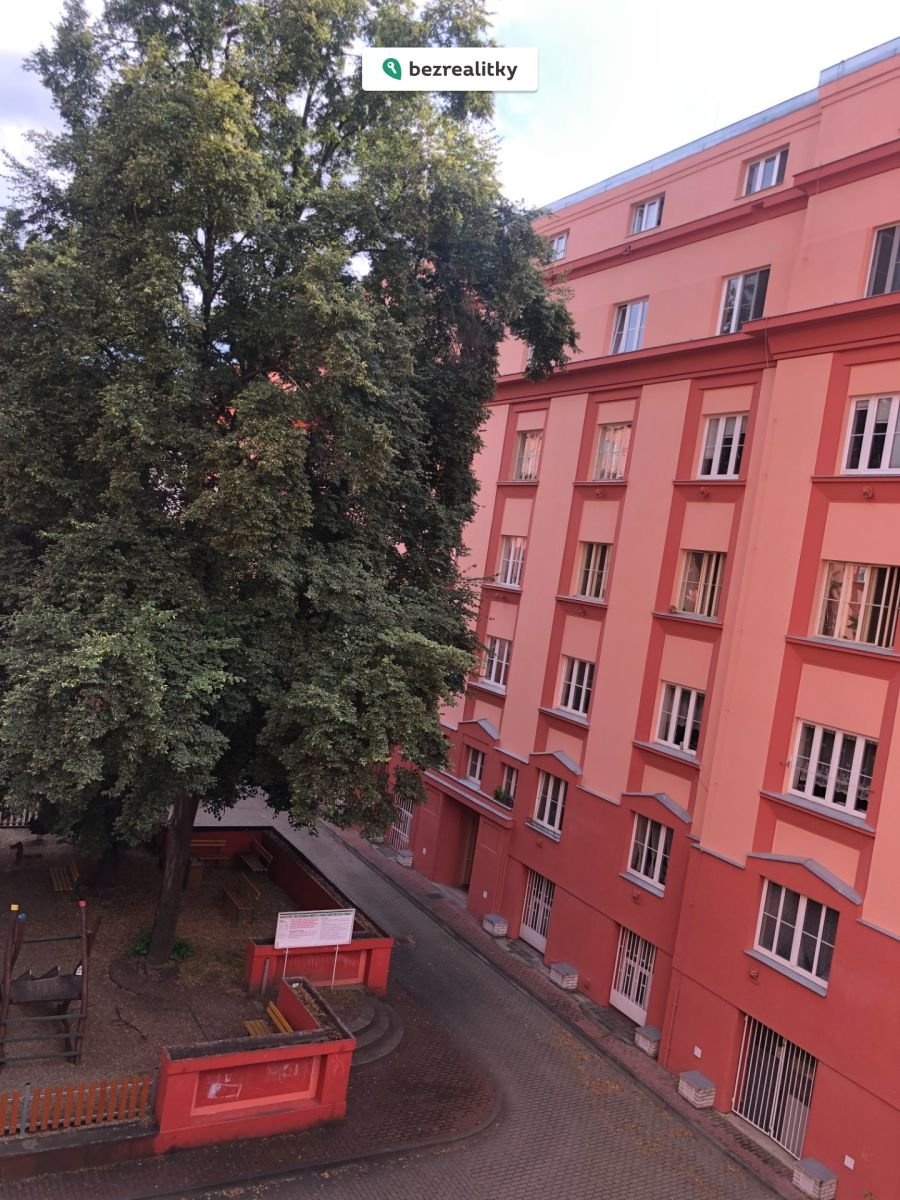 1752256077-aytdnpgxjy-1u