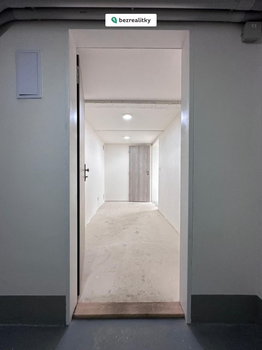 1772045034-zwfhurdtev-whatsapp-image-2026-02-19-at-14-44-34-284-29