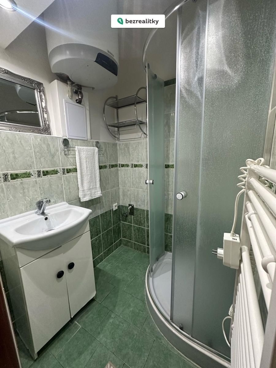 1770107375-aqcbrjvqgy-img-1853