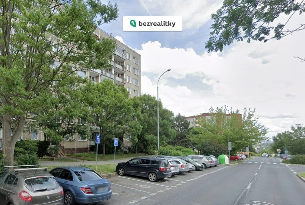 1763392424-jakqfxgdea-ulice-pra-c5-besk-c3-a9ho-3