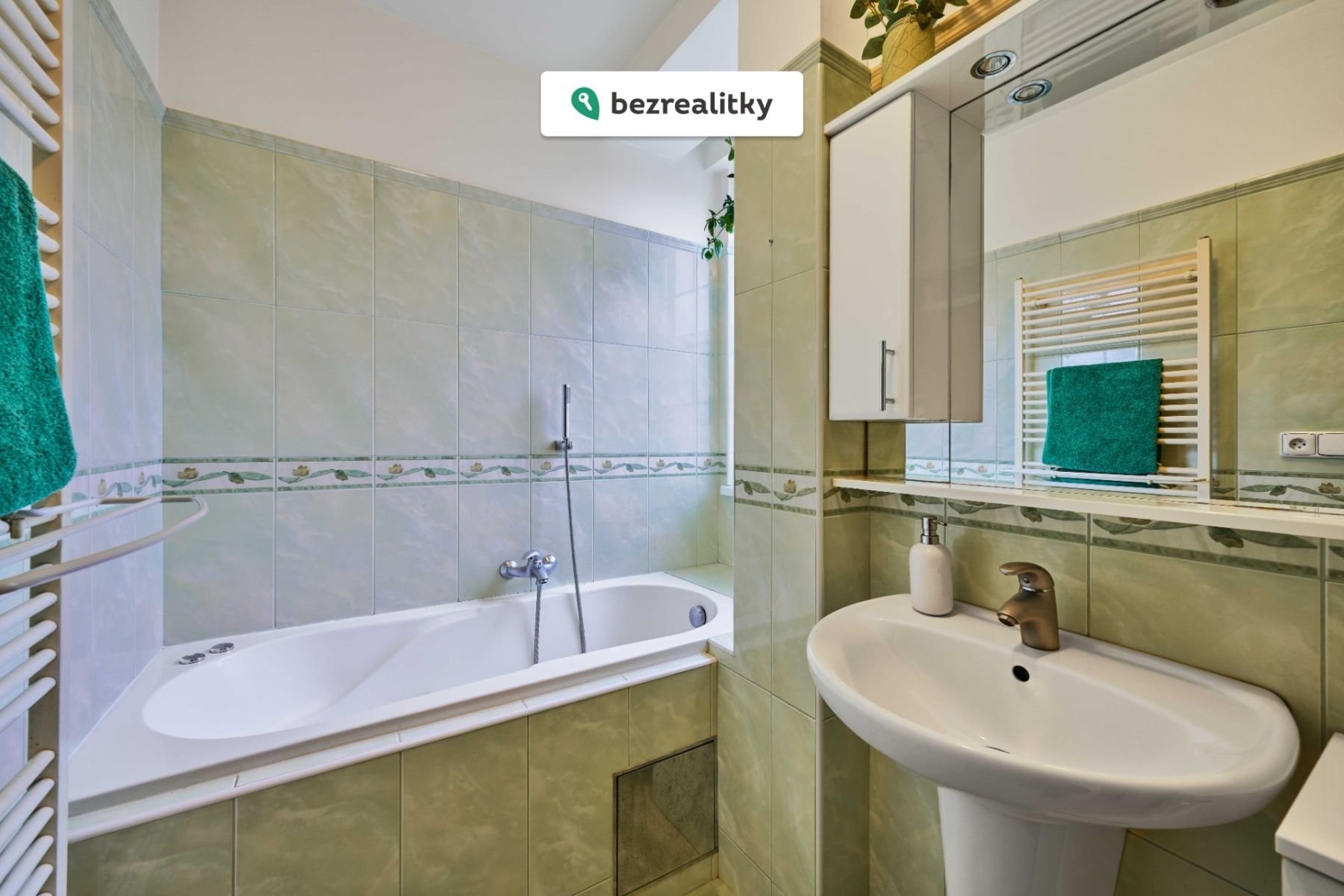 1768644251-avvndazxfv-nz7-0012-optimized