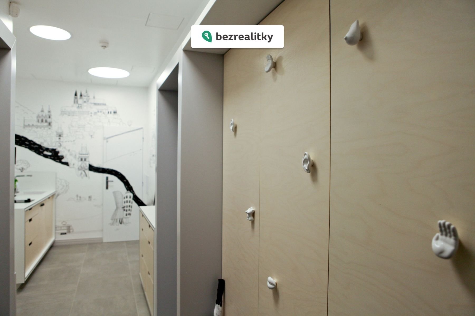 1767949644-fljcpsskan-garden-studio-2017-26