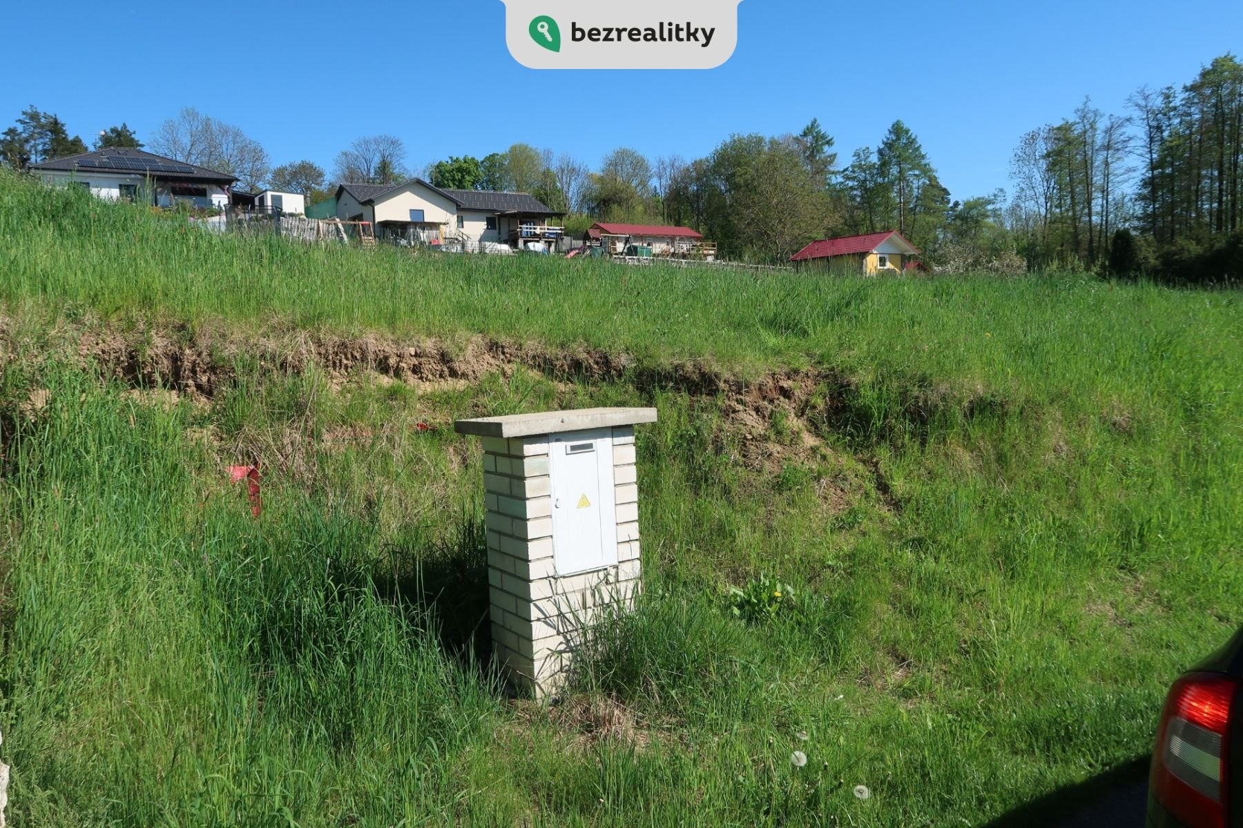 1748473082-aauionynku-site
