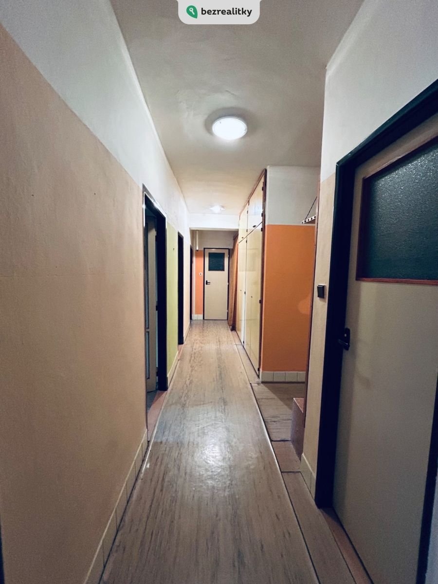 1747504940-aaqigqesly-img-9006