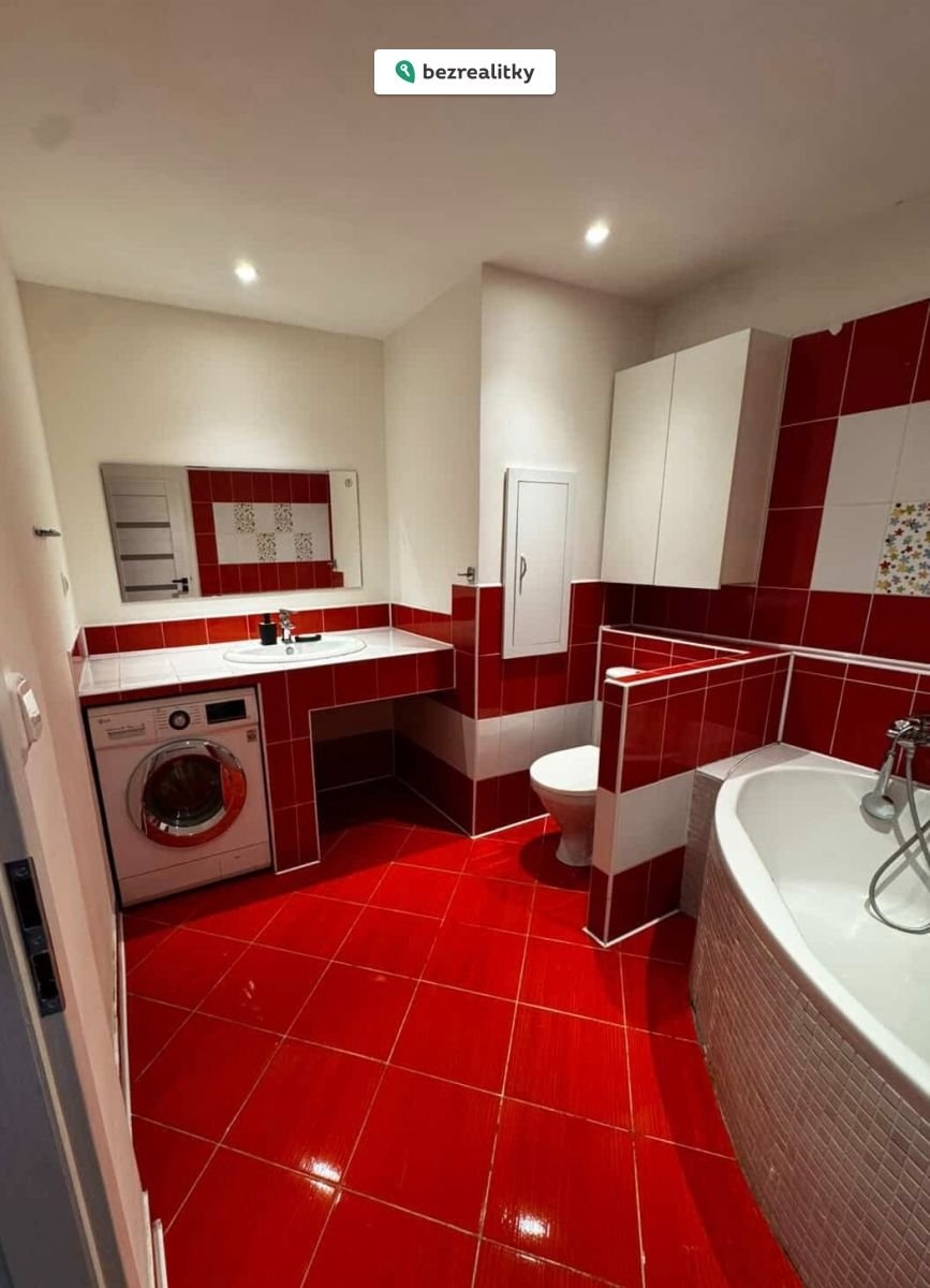 1771354512-baiknbsnpc-e3158c4d-a2f4-4c44-989b-957f986990b3