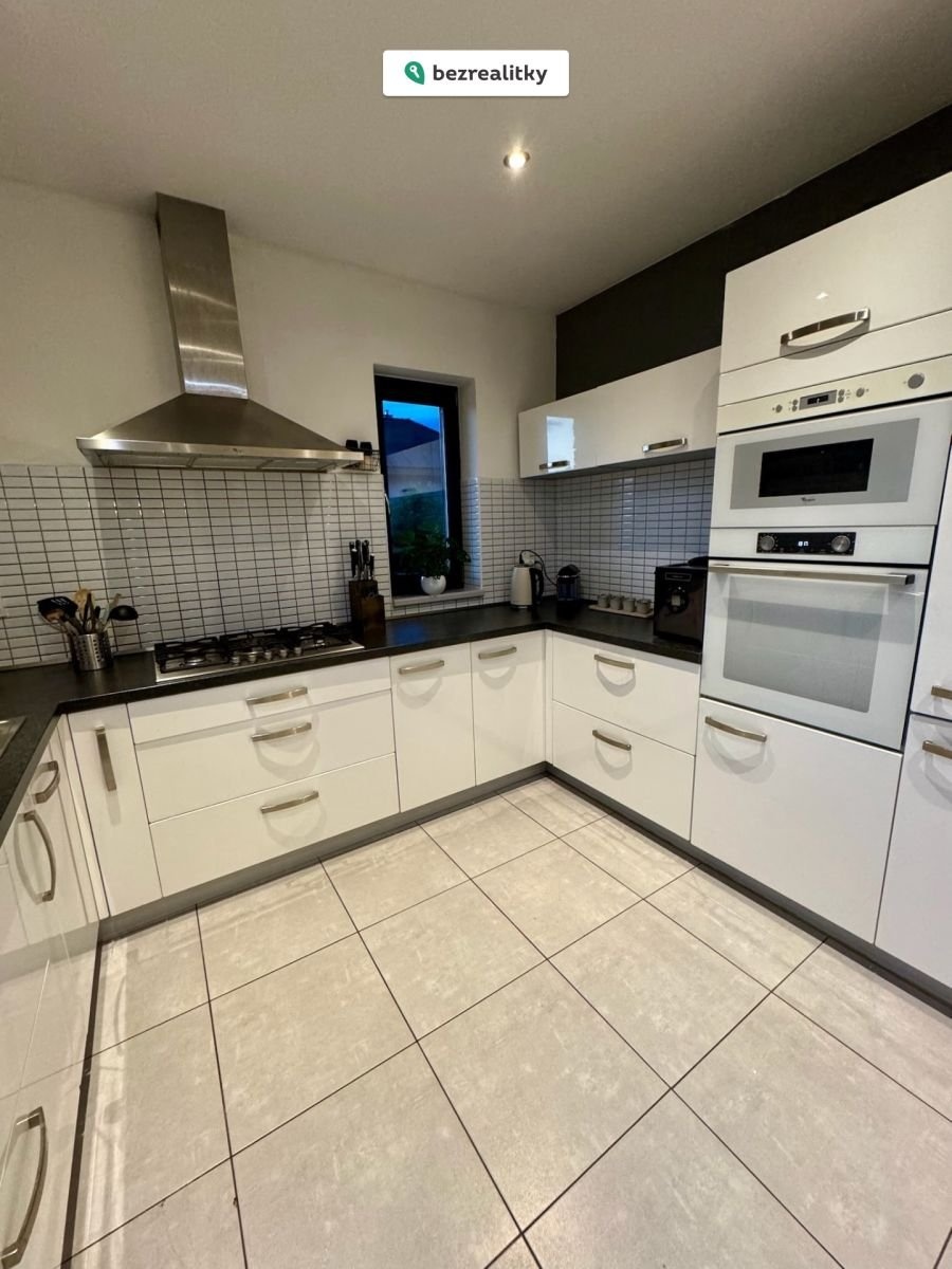 1771864636-zrpqnqfoih-img-4933